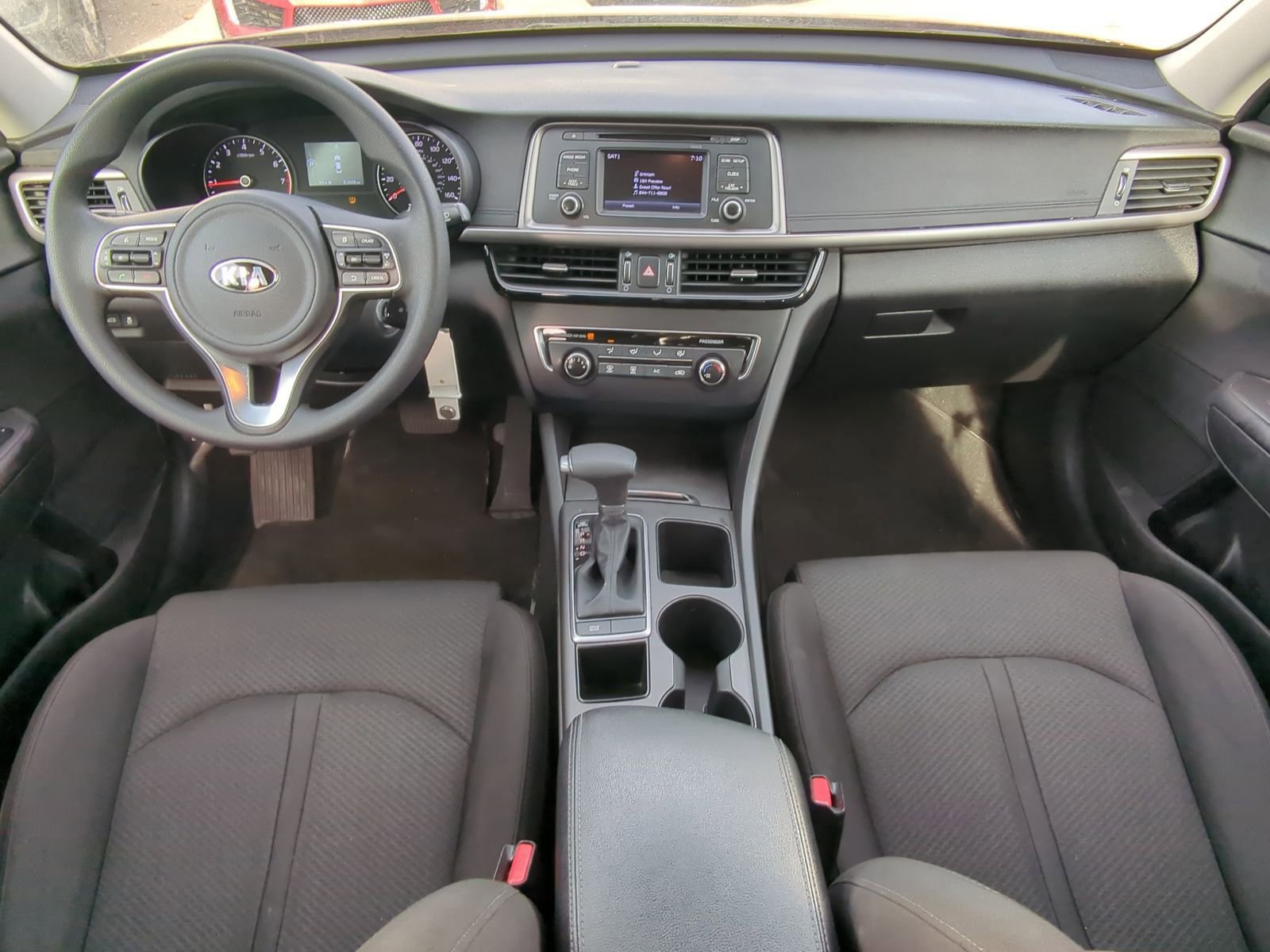 Used 2017 Kia Optima LX image 17