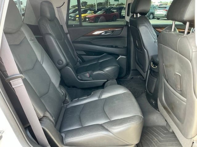Used 2017 Cadillac Escalade 2WD image 20
