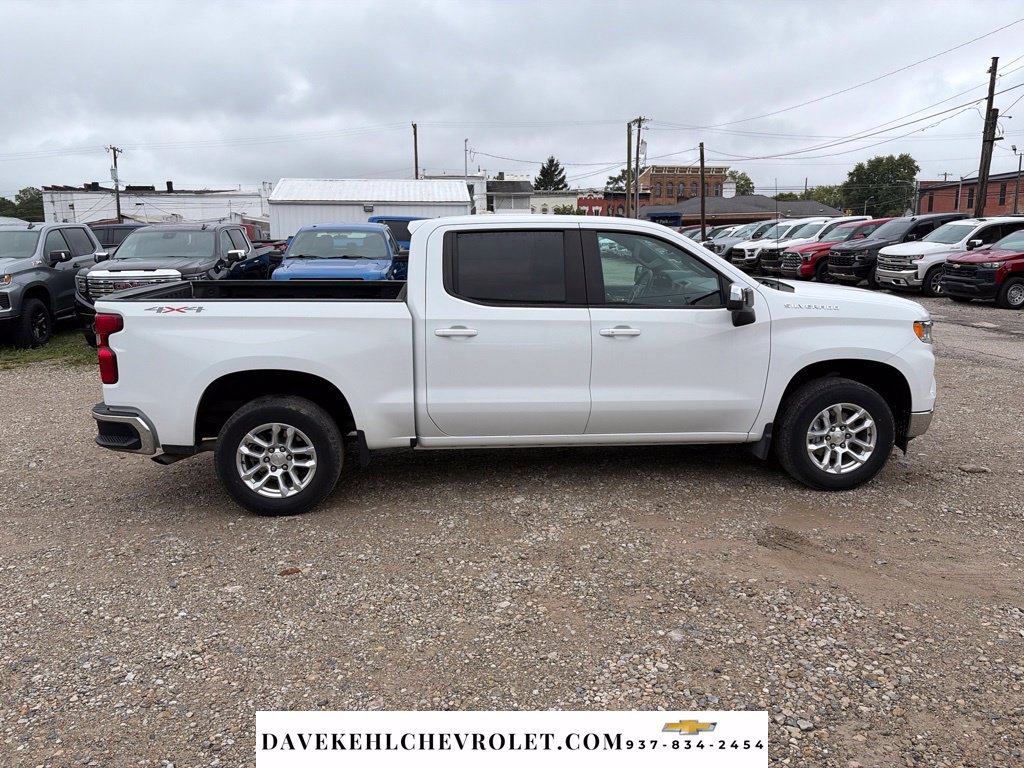 Used 2023 Chevrolet Silverado 1500 LT w/ Leather Package AWD/4WD image 6