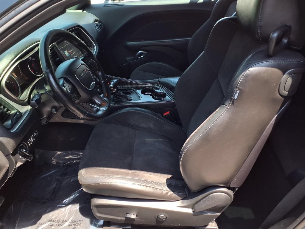 Used 2019 Dodge Challenger GT w/ Plus Package RWD image 14