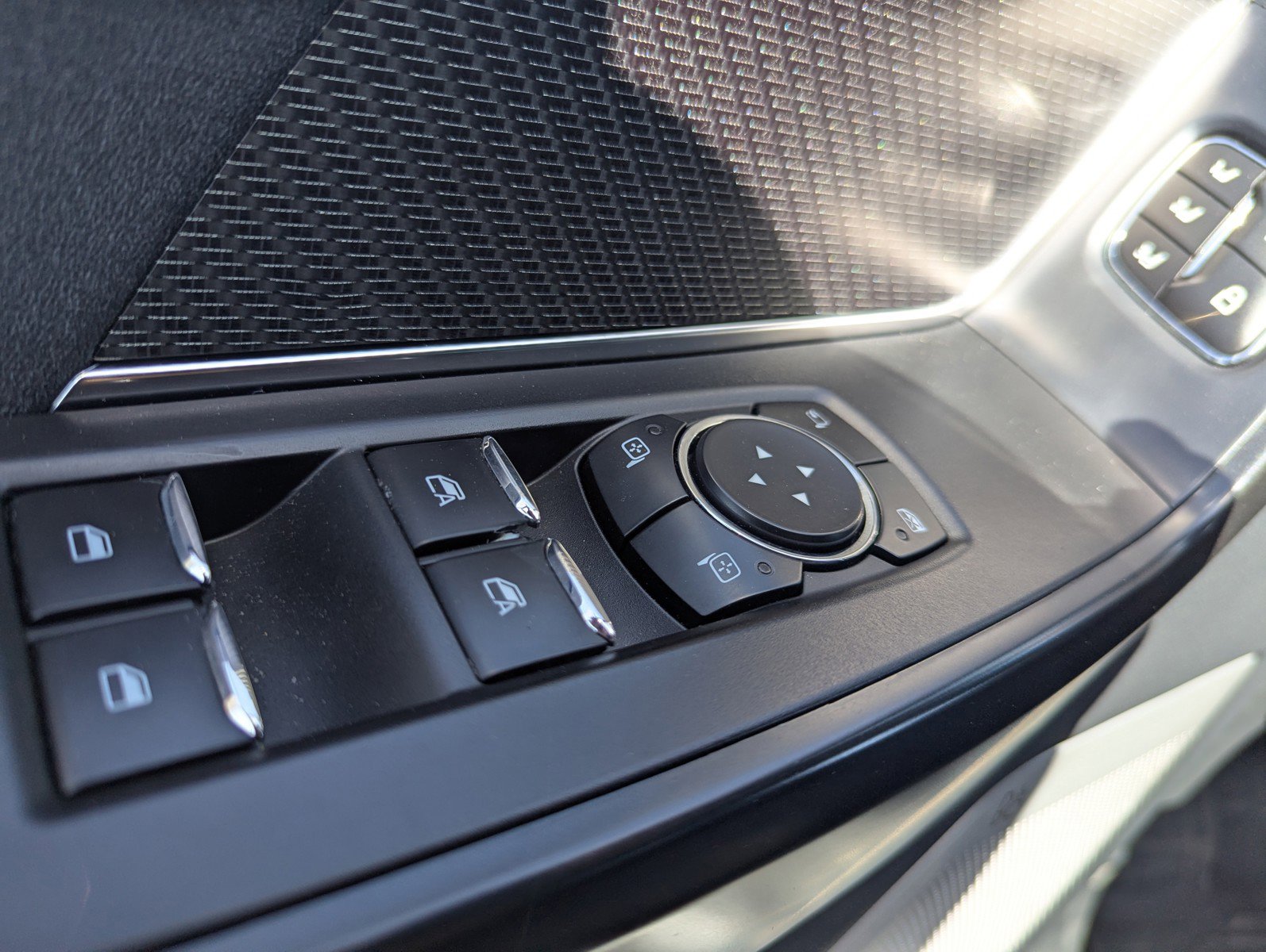 Used 2023 Ford F150 Raptor w/ Raptor Carbon Fiber Package image 31