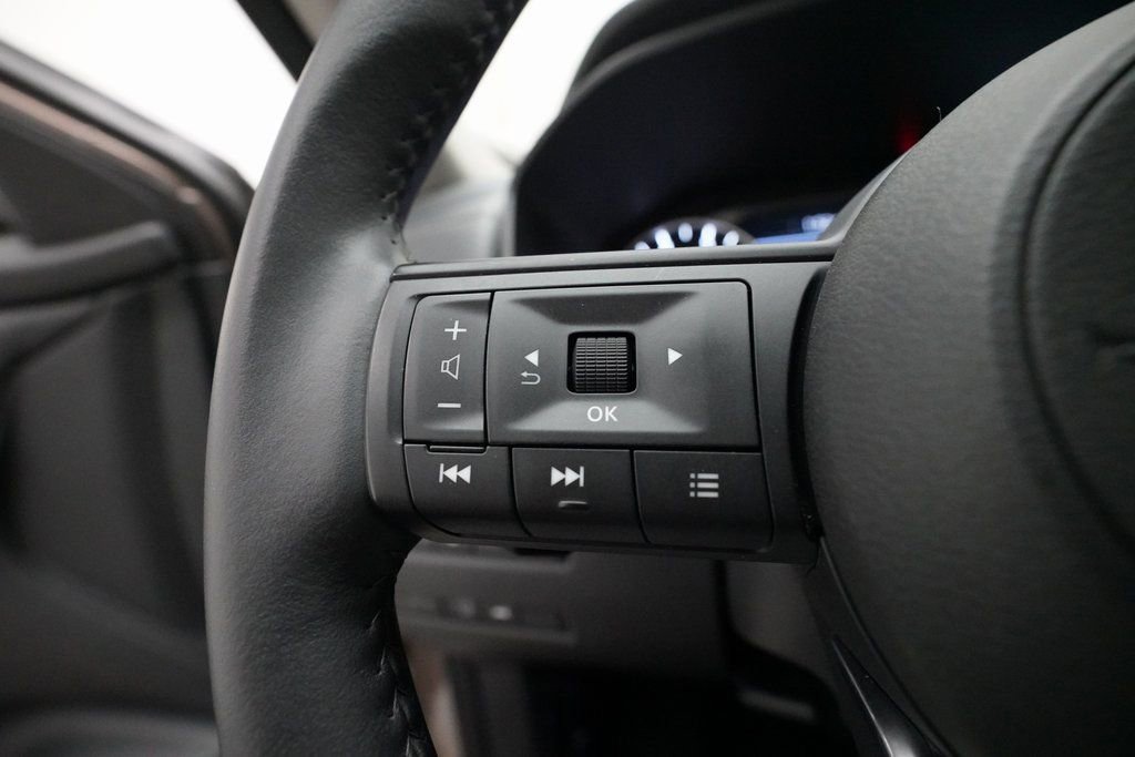 Certified 2024 Nissan Rogue SV w/ SV Premium Package image 19