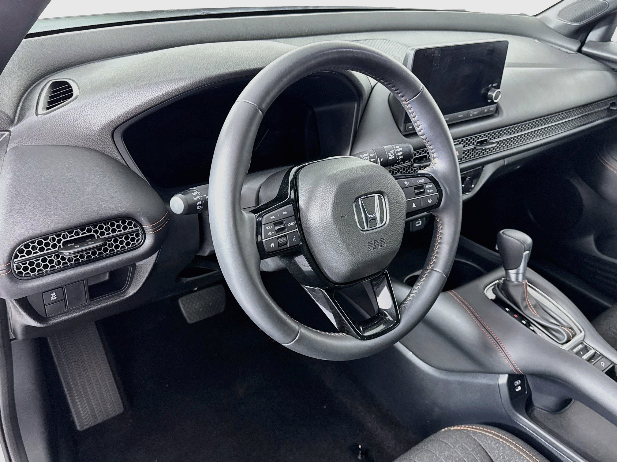 Certified 2024 Honda HR-V Sport image 9