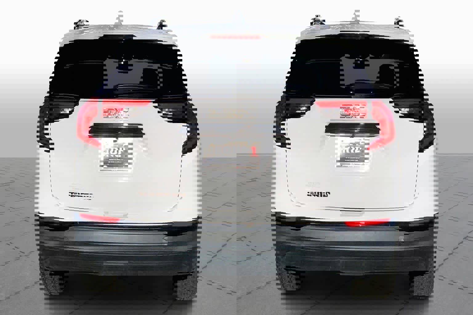 Used 2021 GMC Terrain SLT w/ Infotainment Package II image 5