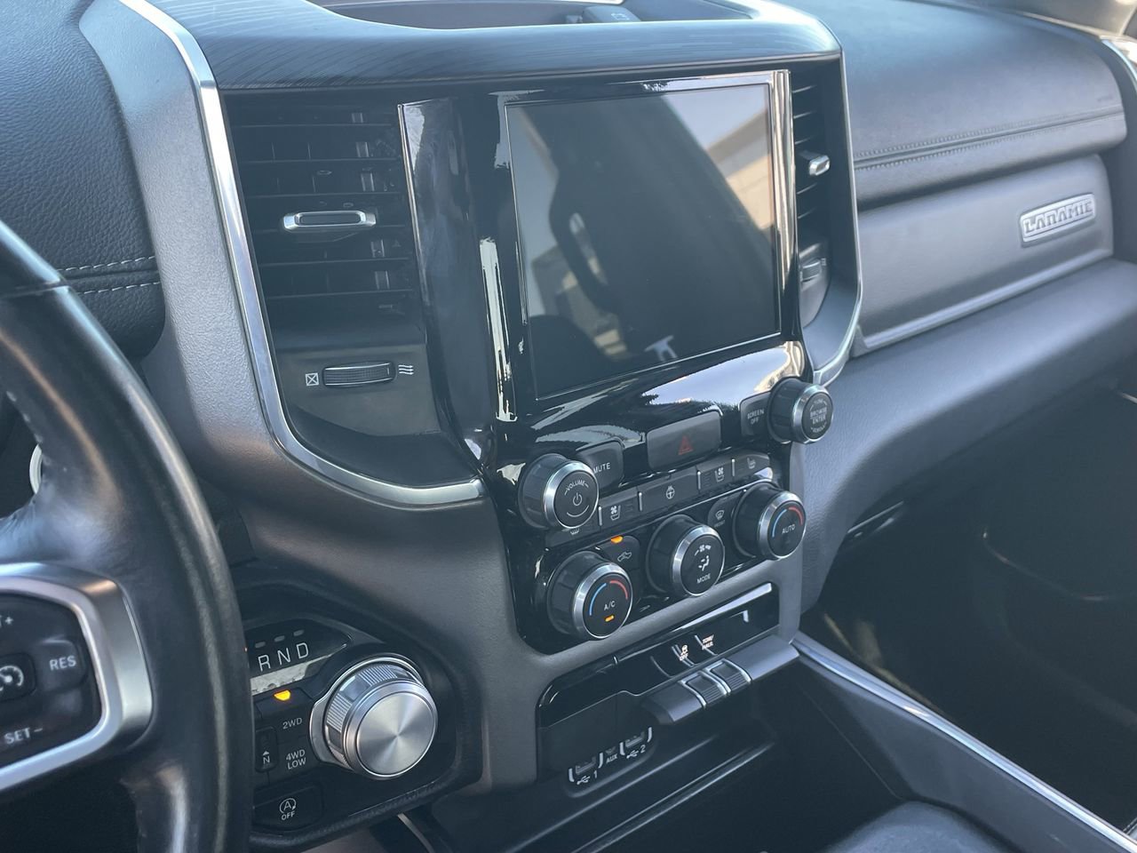 Used 2024 RAM 1500 Laramie image 27
