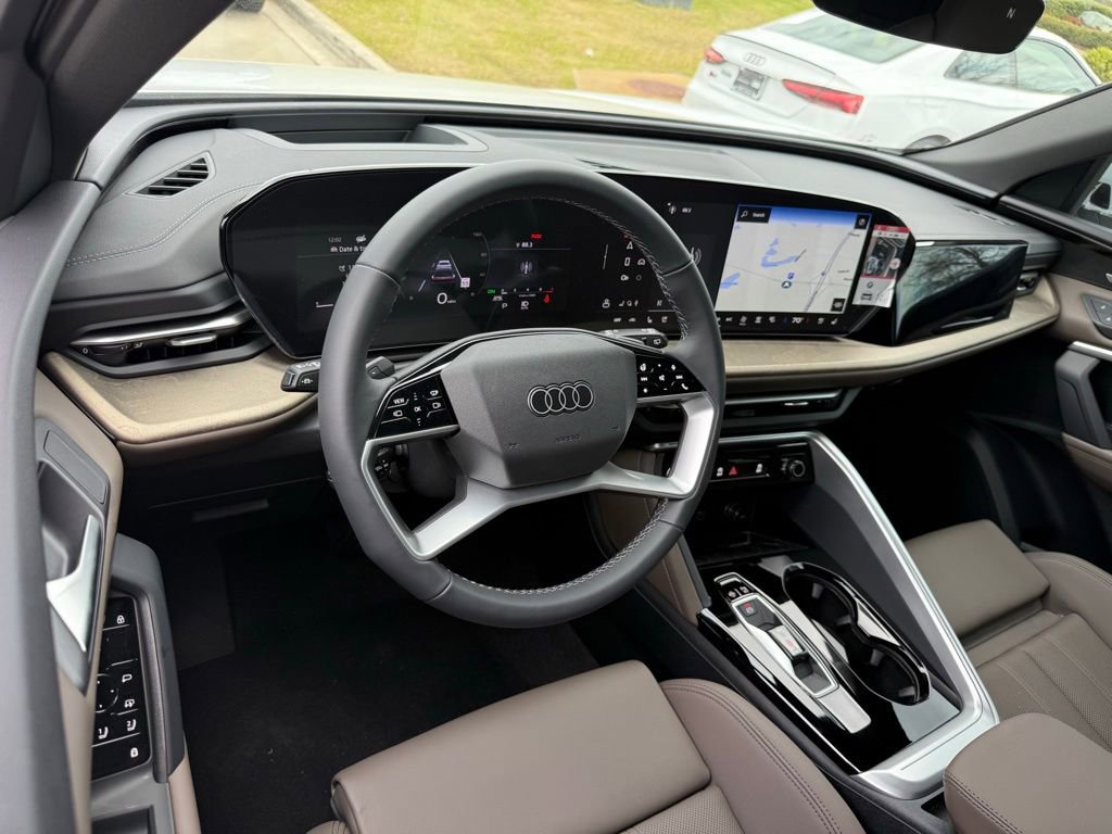 New 2025 Audi Q5 Premium Plus image 3