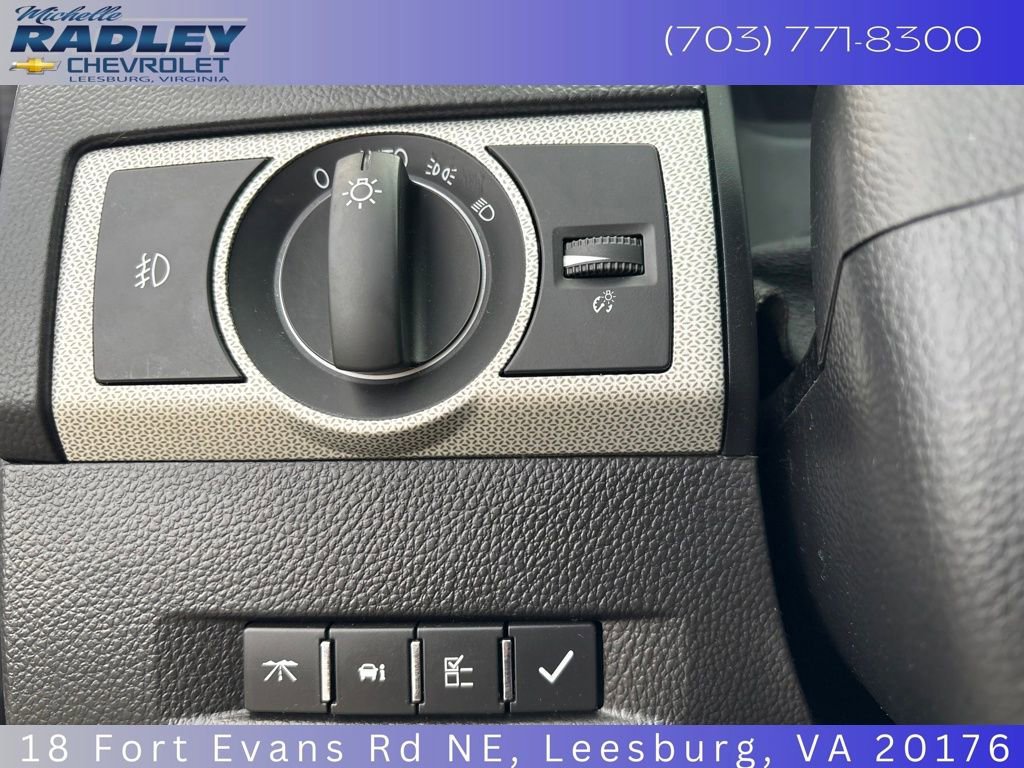 Used 2012 Chevrolet Captiva Sport LT image 17