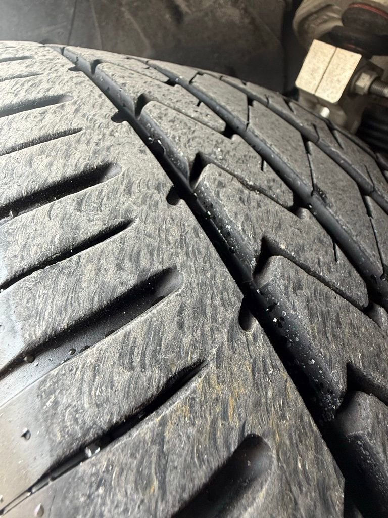 Used 2023 Land Rover Discovery Metropolitan Edition image 16