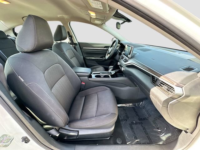 Used 2023 Nissan Altima 2.5 SV FWD image 25