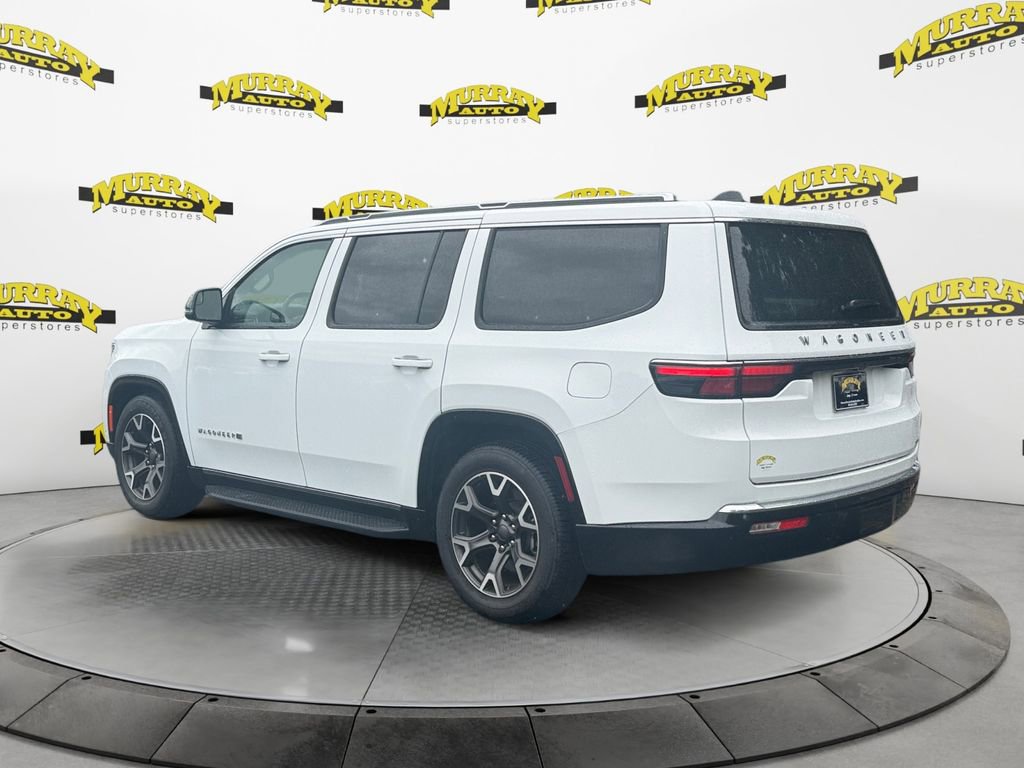 Used 2024 Jeep Wagoneer Series III image 3