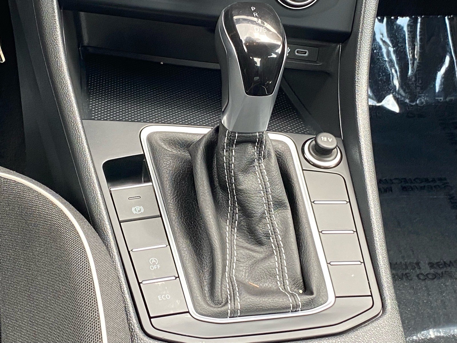 Certified 2024 Volkswagen Jetta Sport FWD image 9
