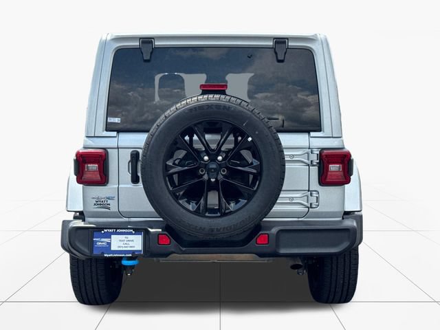 Used 2024 Jeep Wrangler Unlimited Sahara AWD/4WD image 4