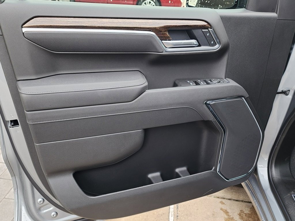 New 2026 GMC Sierra 1500 Elevation image 14