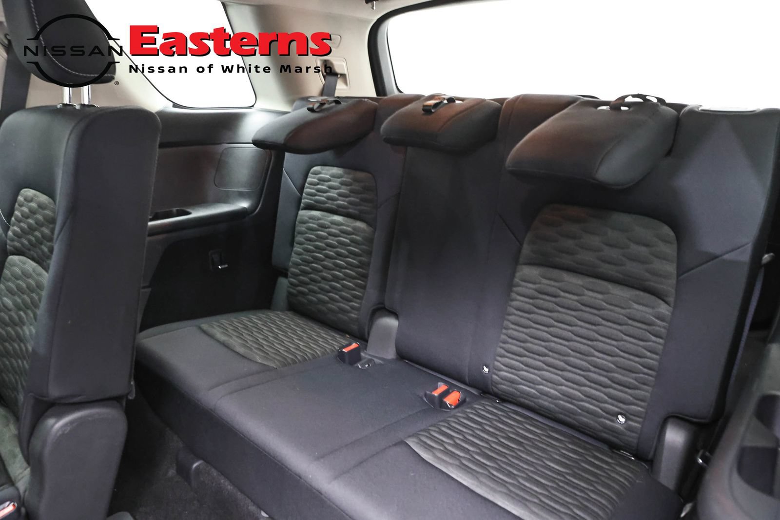 Used 2022 Nissan Pathfinder SV AWD/4WD image 26