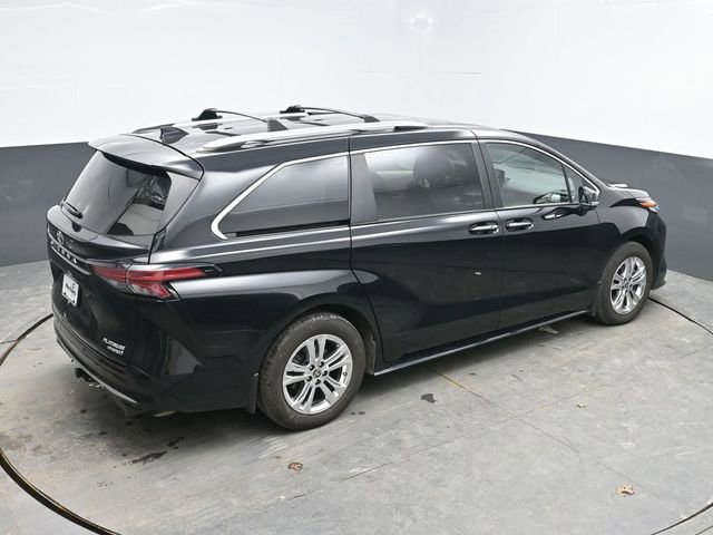 Used 2022 Toyota Sienna Platinum image 31