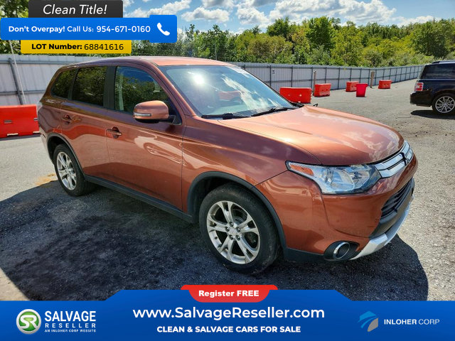 Used 2015 Mitsubishi Outlander SE AWD/4WD image 5