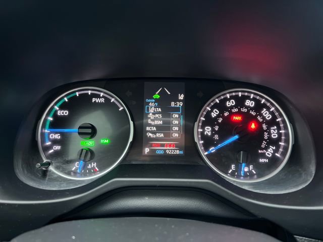 Used 2021 Toyota RAV4 XLE w/ Convenience Package image 22