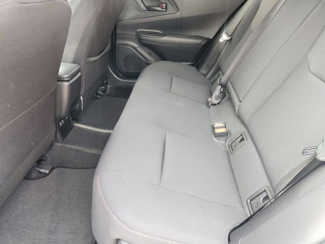 Used 2026 Toyota Prius Plug-In Hybrid FWD image 30