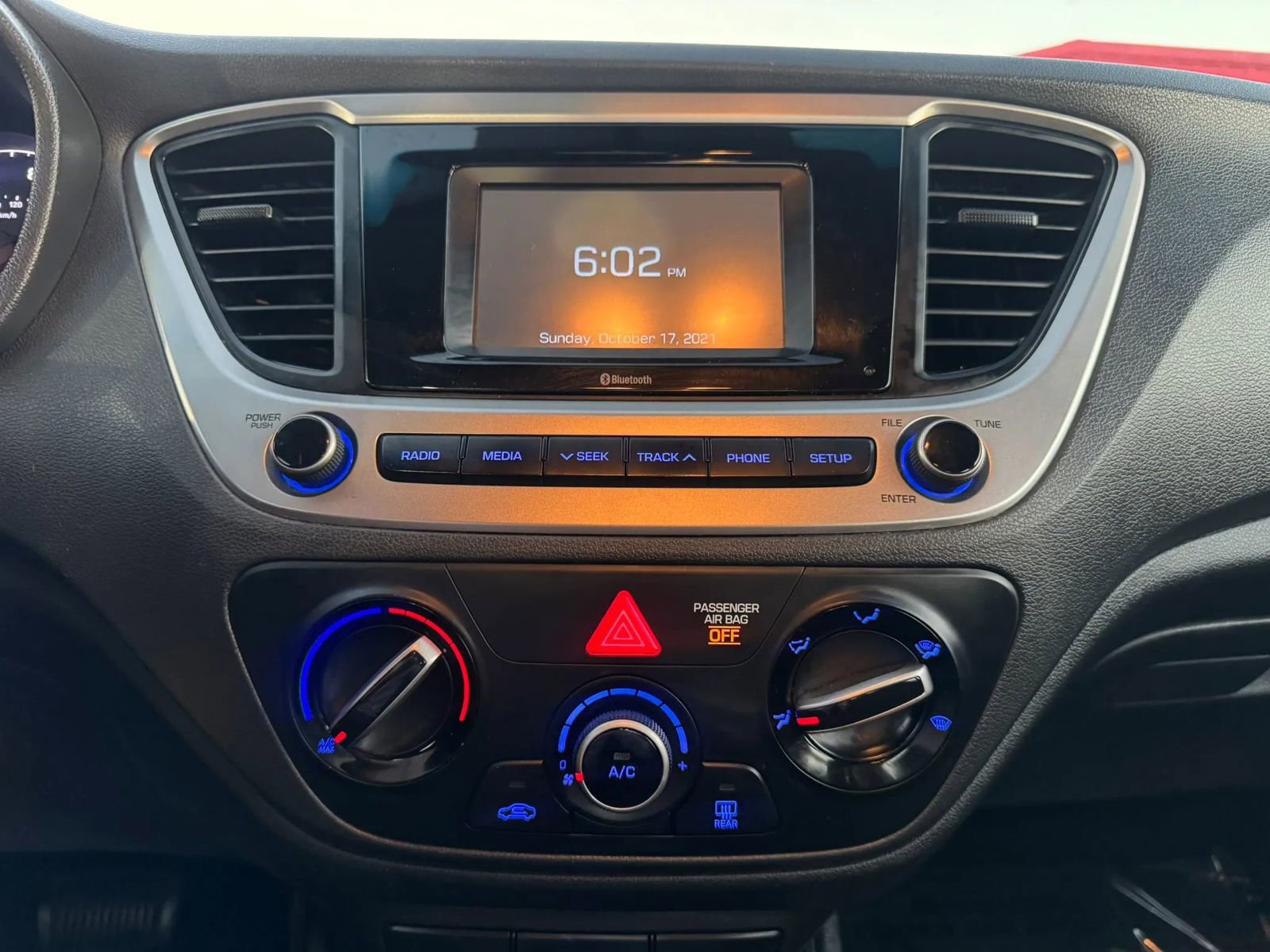 Used 2018 Hyundai Accent SE image 30