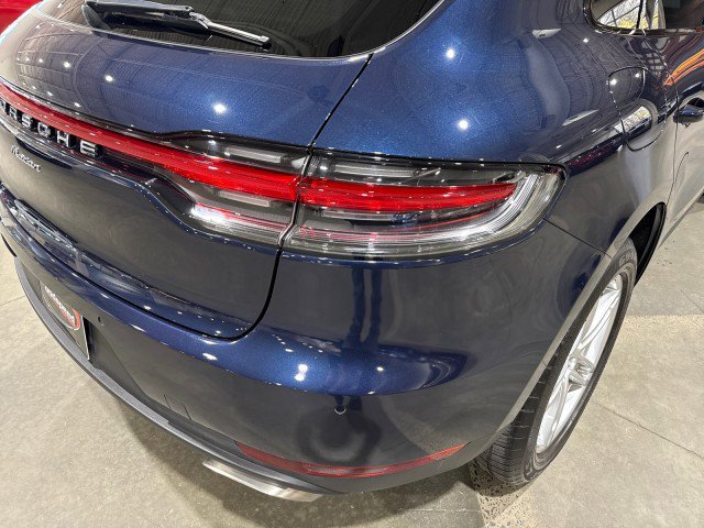 Used 2021 Porsche Macan w/ Premium Package image 46