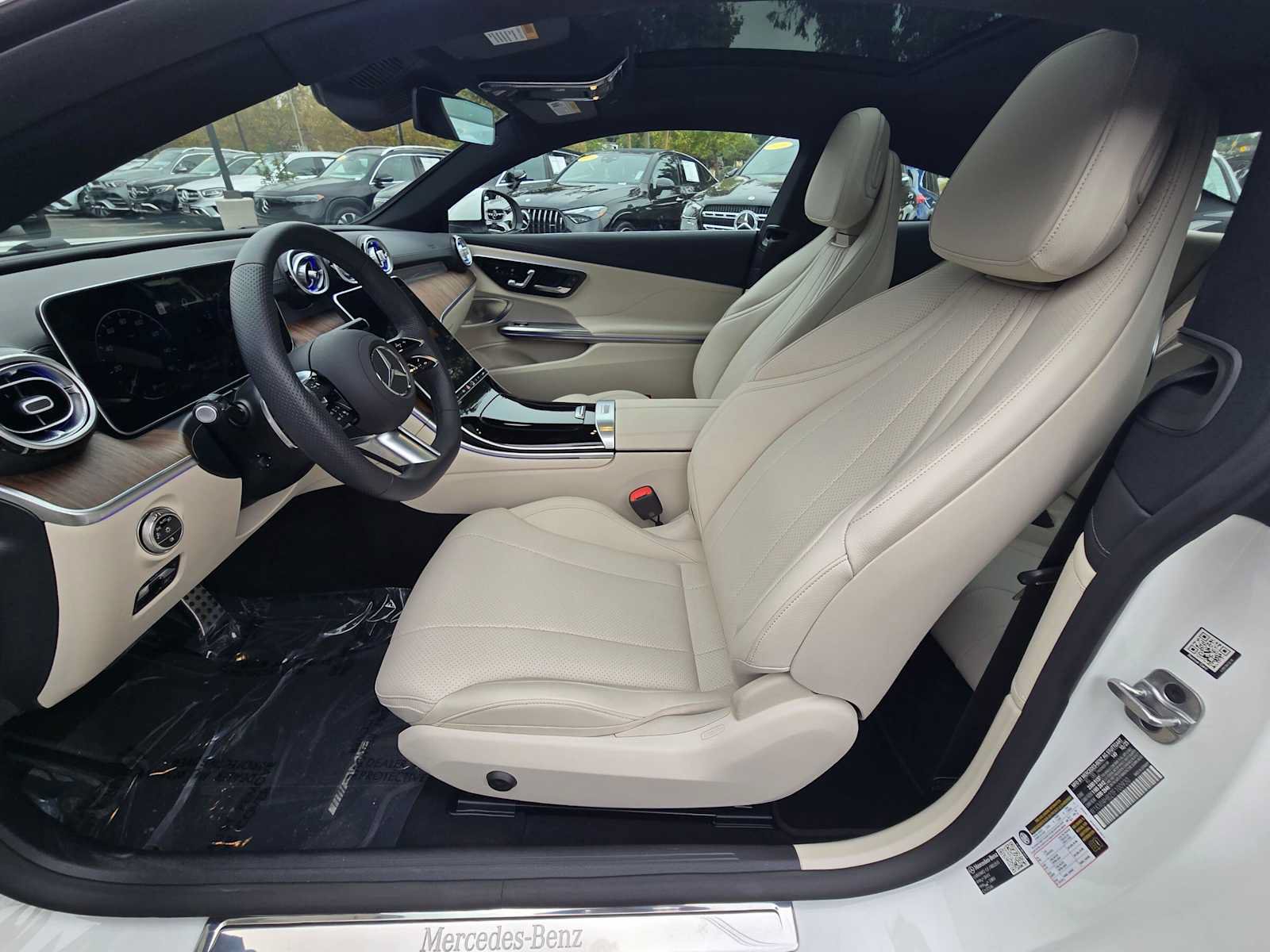 Used 2026 Mercedes-Benz CLE 300 4MATIC Coupe image 19