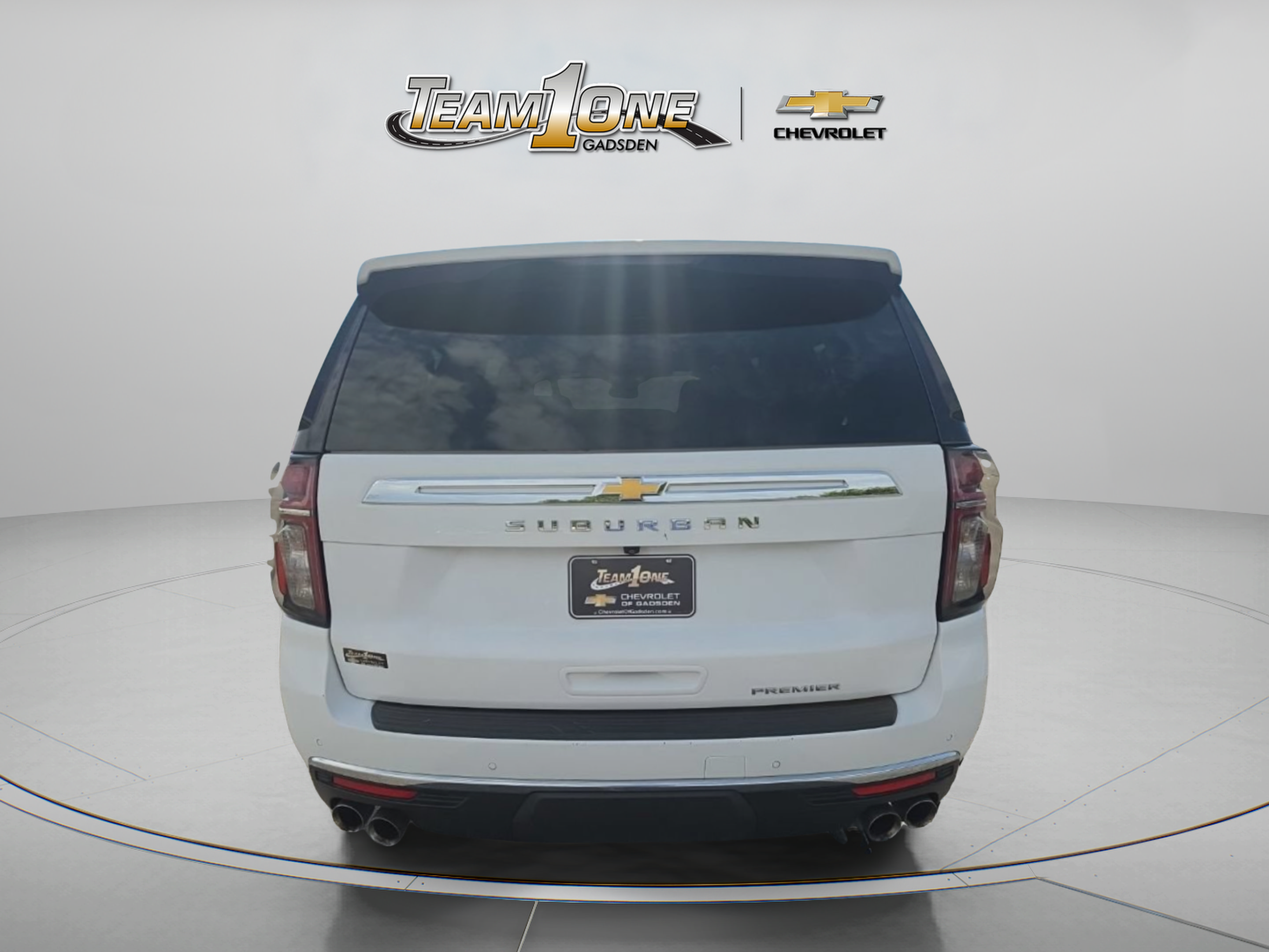 Used 2023 Chevrolet Suburban Premier AWD/4WD image 7