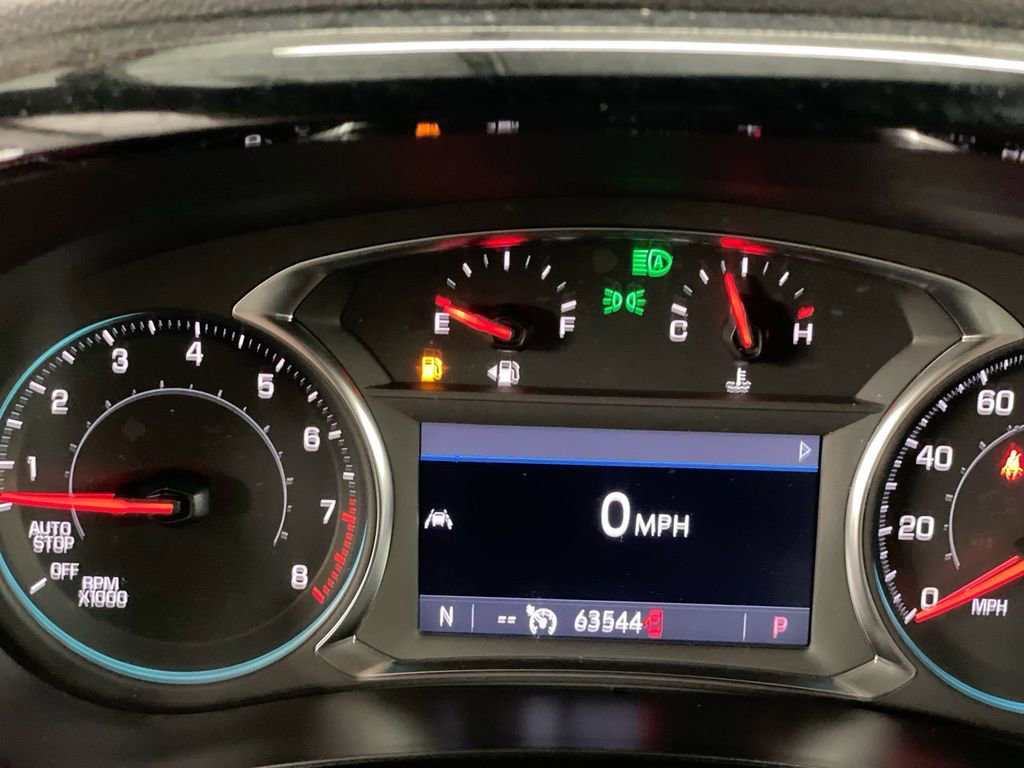 Used 2023 Chevrolet Traverse LT image 12