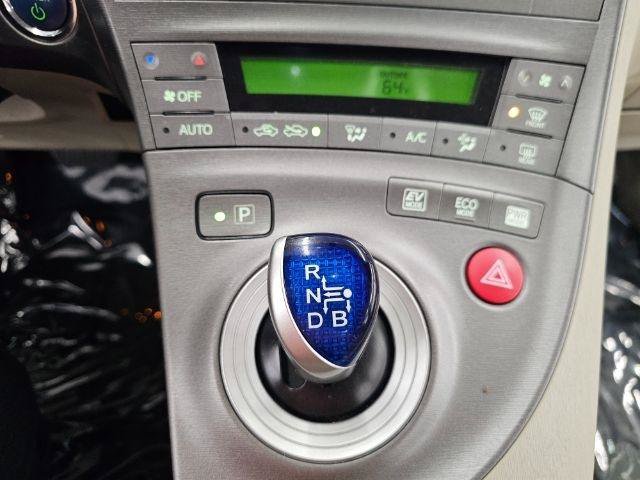 Used 2014 Toyota Prius Three FWD image 17