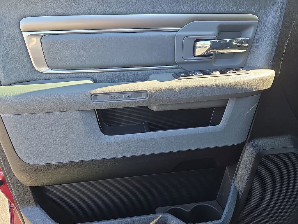 Used 2020 RAM 1500 Classic Warlock w/ Electronics Group image 12