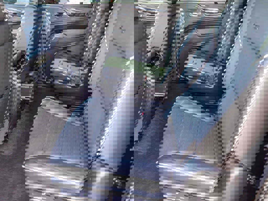 Used 2023 Cadillac Escalade ESV Sport w/ LPO, ONYX Package image 17