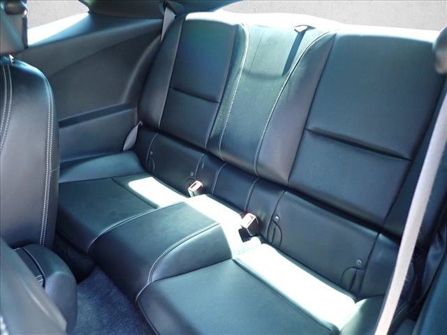 Used 2014 Chevrolet Camaro SS w/ RS Package RWD image 8