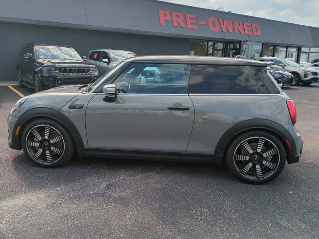 Used 2022 MINI Cooper S FWD image 8