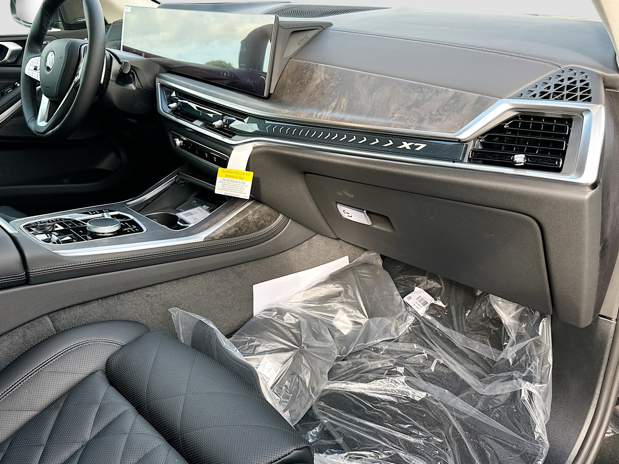 New 2026 BMW X7 xDrive40i w/ Premium Package image 25