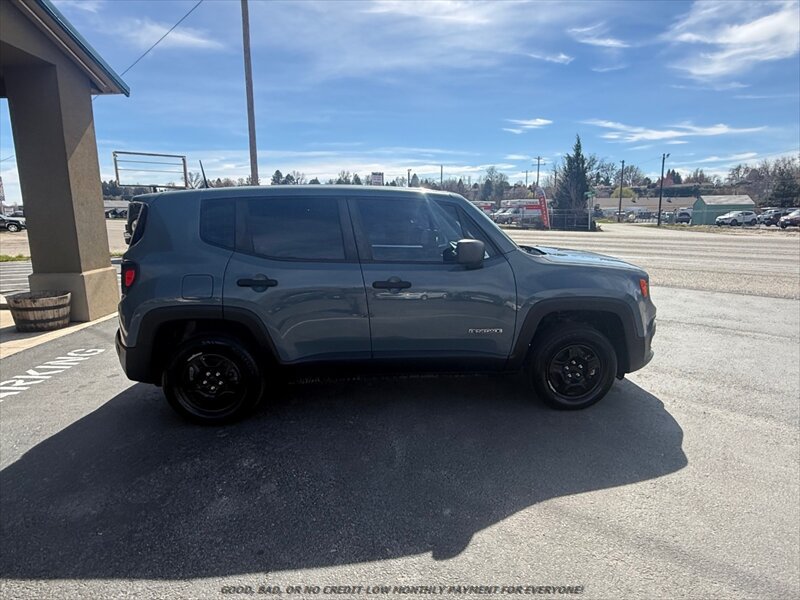 Used 2018 Jeep Renegade Sport w/ Power & Air Group AWD/4WD image 8