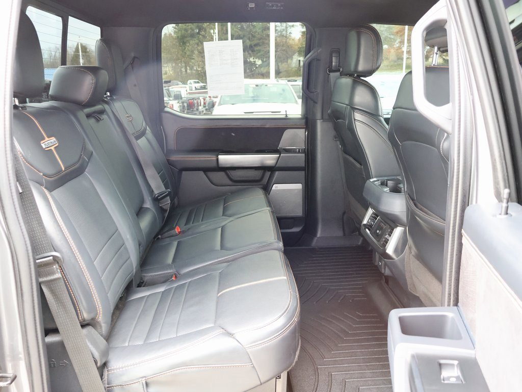 Used 2023 Ford F250 Platinum w/ FX4 Off-Road Package image 39