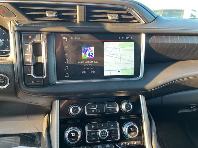 Used 2022 GMC Yukon XL Denali image 17