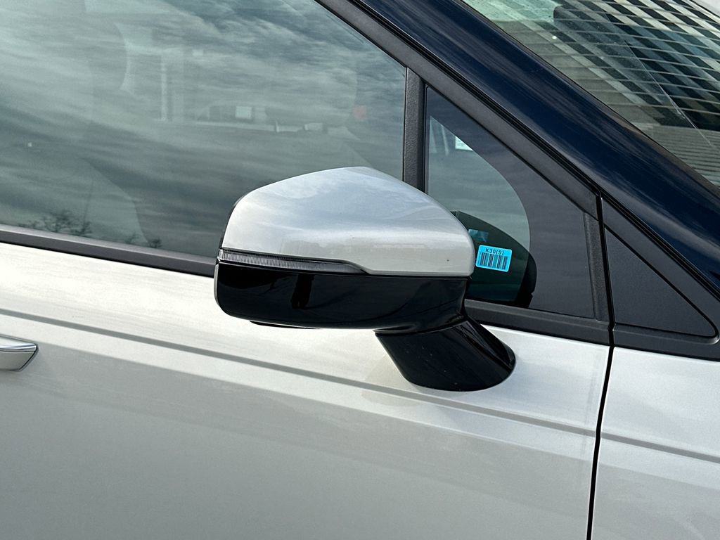 New 2026 Kia Carnival EX image 9