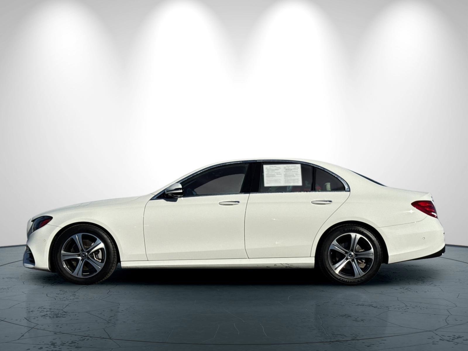 Used 2019 Mercedes-Benz E 300 image 7