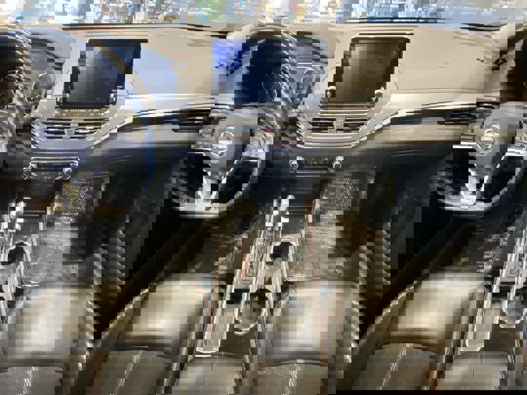 Used 2023 Nissan Altima 2.5 SR image 23