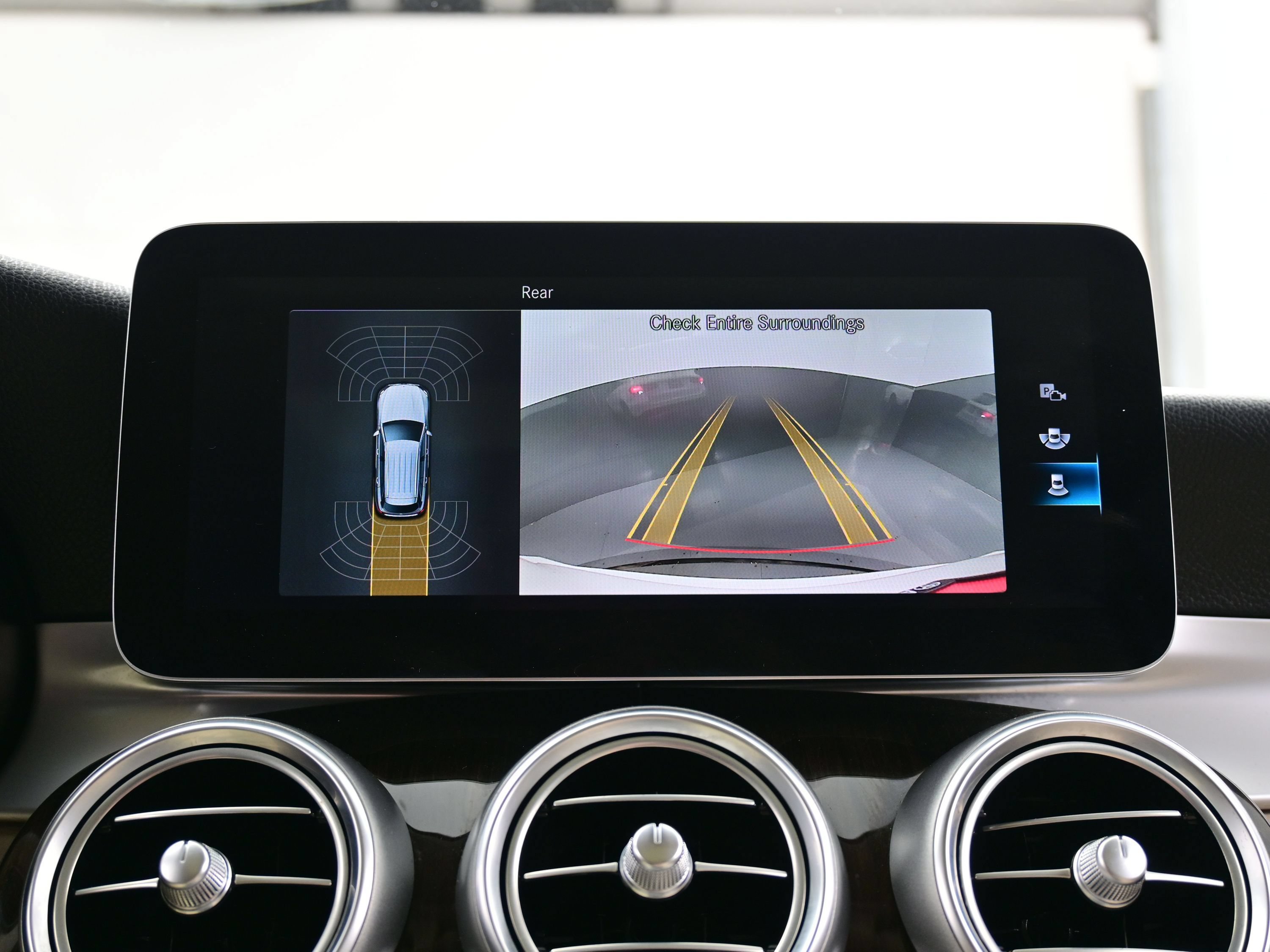 Used 2021 Mercedes-Benz GLC 300 image 19