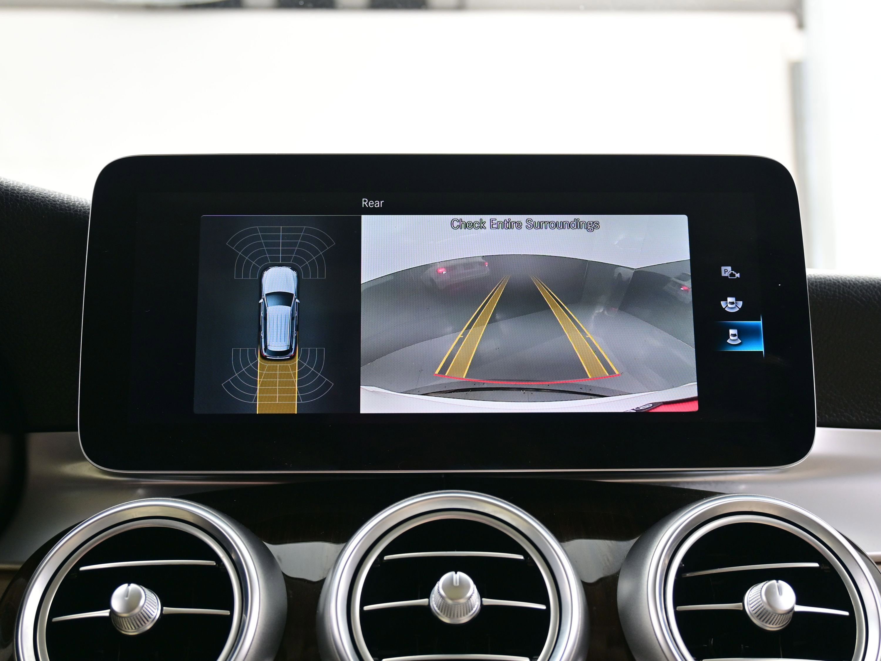 Used 2021 Mercedes-Benz GLC 300 image 19