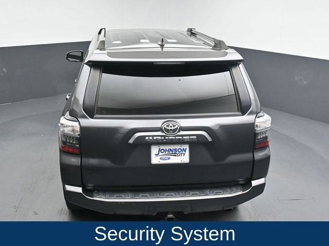Used 2022 Toyota 4Runner SR5 Premium w/ Moonroof Package AWD/4WD image 22