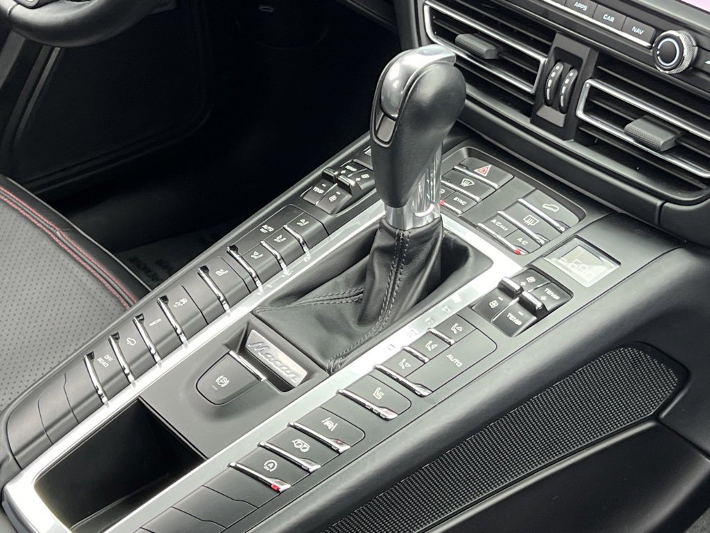 Used 2021 Porsche Macan GTS w/ Sport Chrono Package image 35