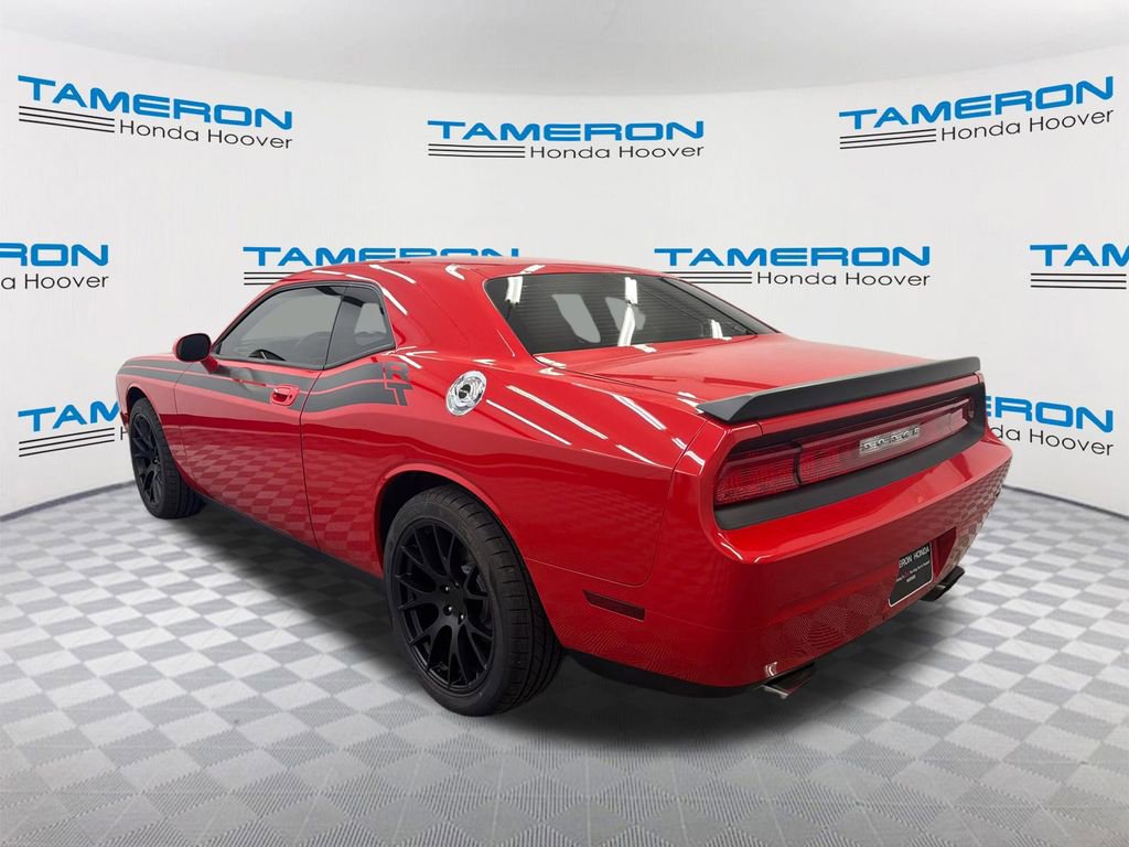 Used 2010 Dodge Challenger R/T image 3