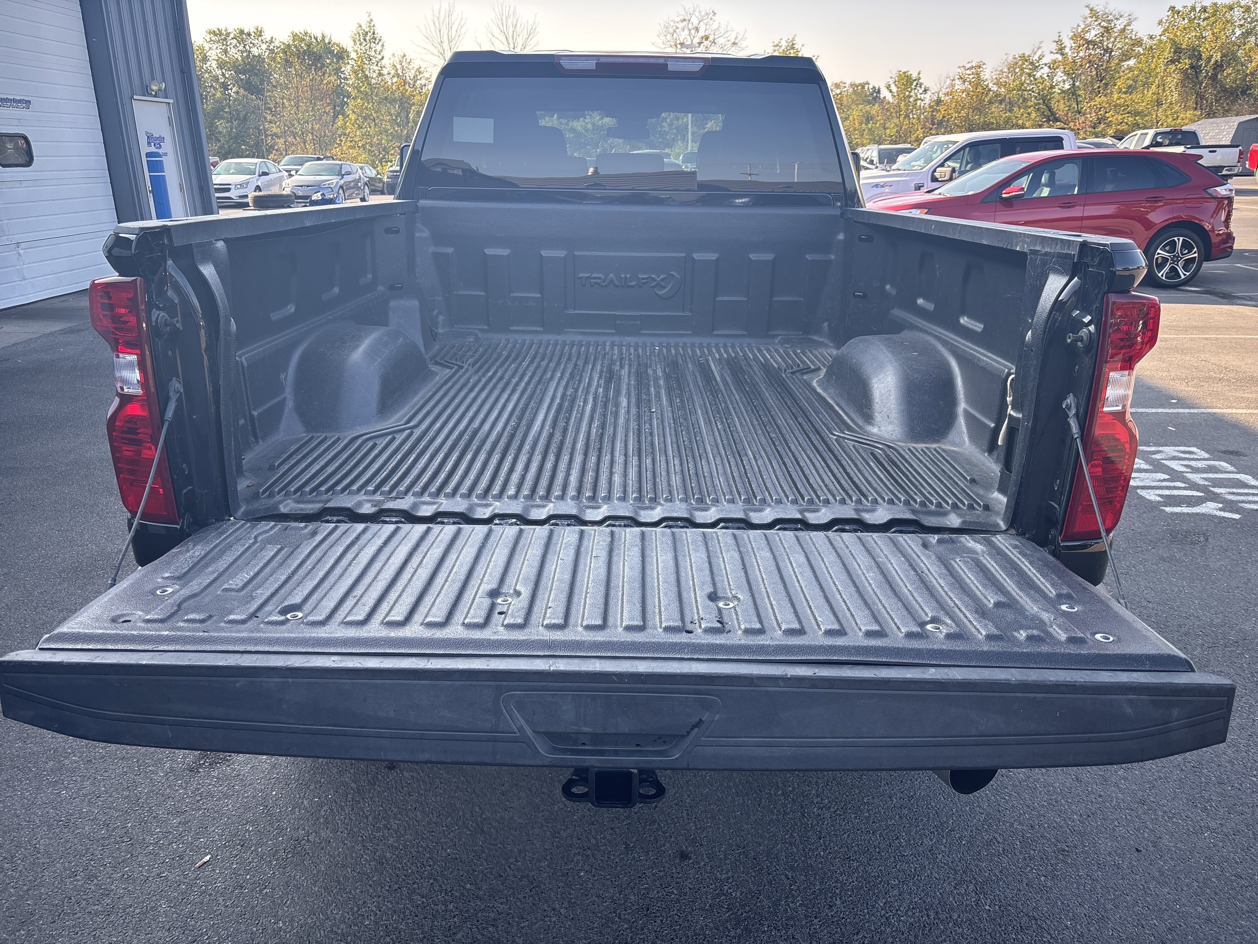 Used 2024 Chevrolet Silverado 2500 LT image 5