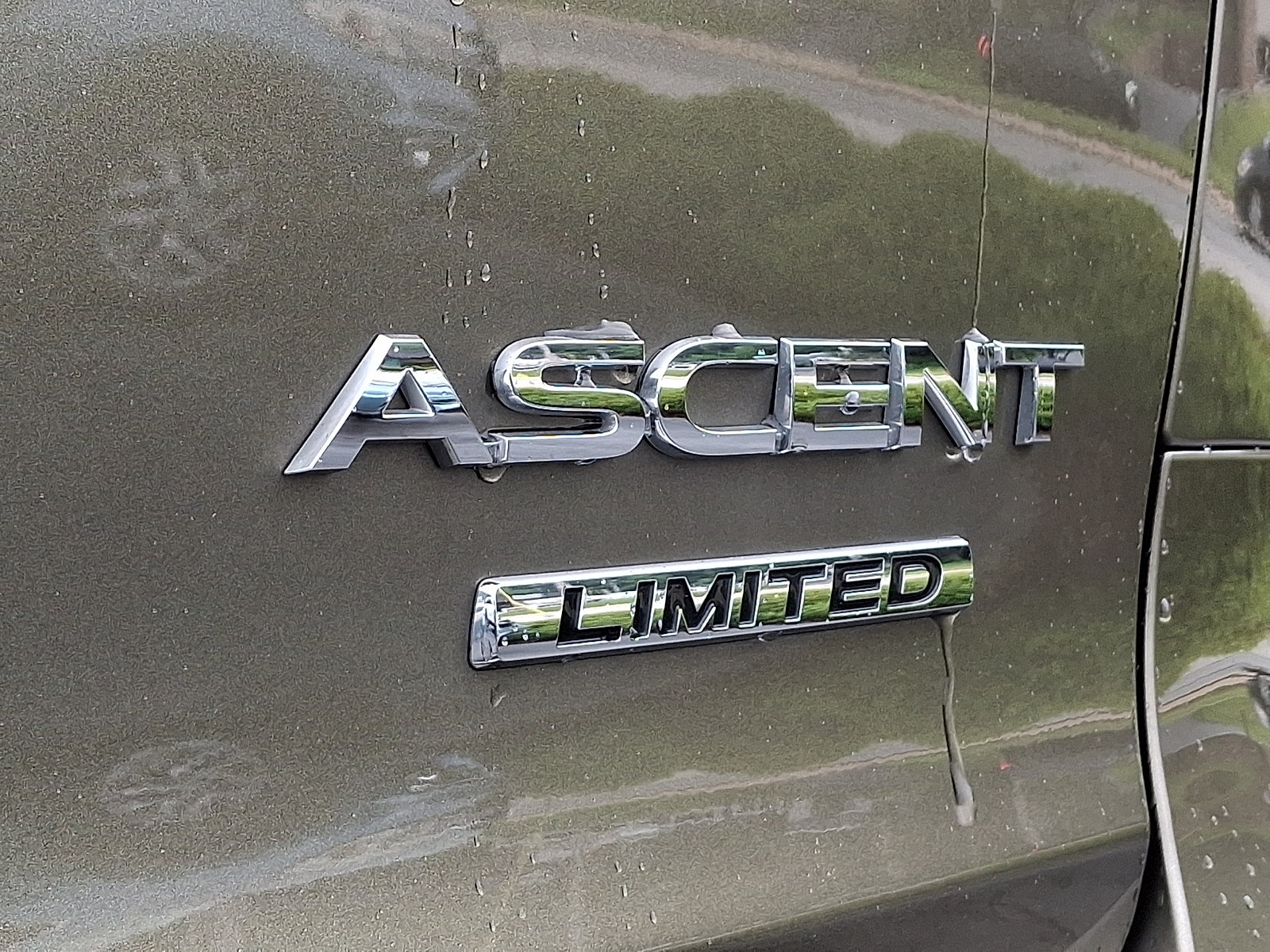 Used 2023 Subaru Ascent Limited w/ Technology Package AWD/4WD image 31