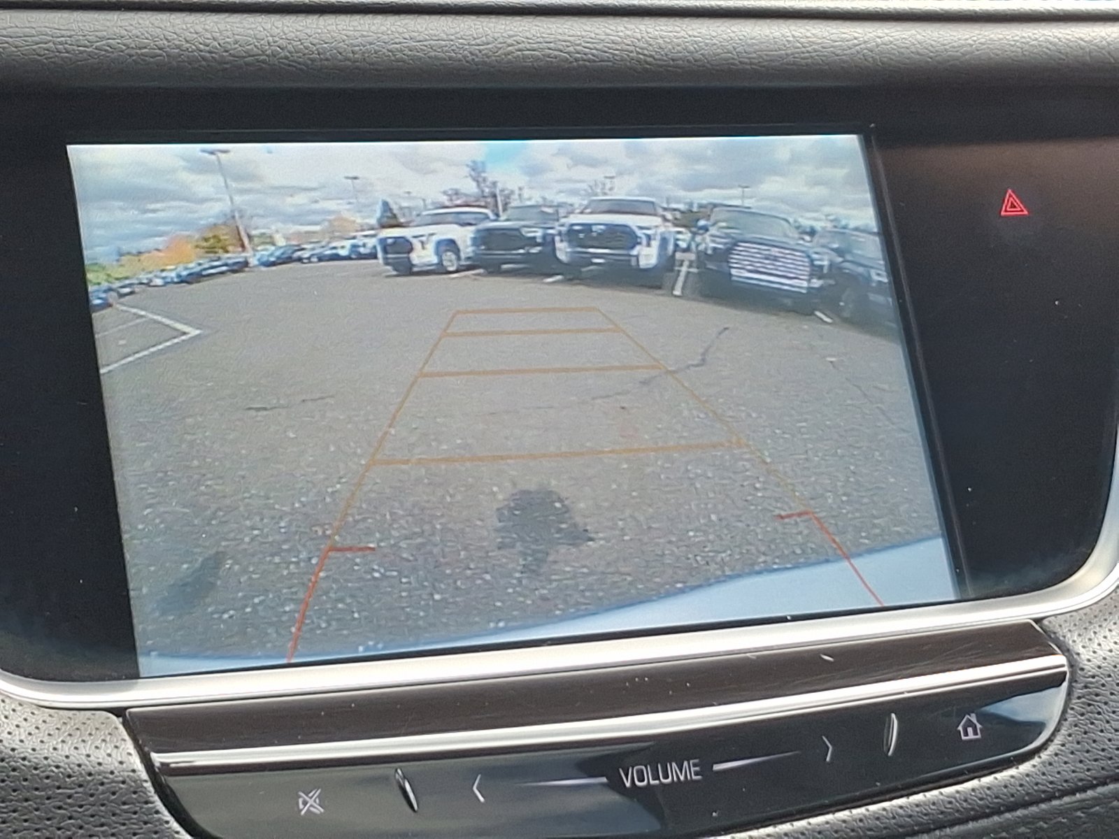 Used 2018 Cadillac XT5 Luxury w/ LPO, Wheel Lock Package image 20