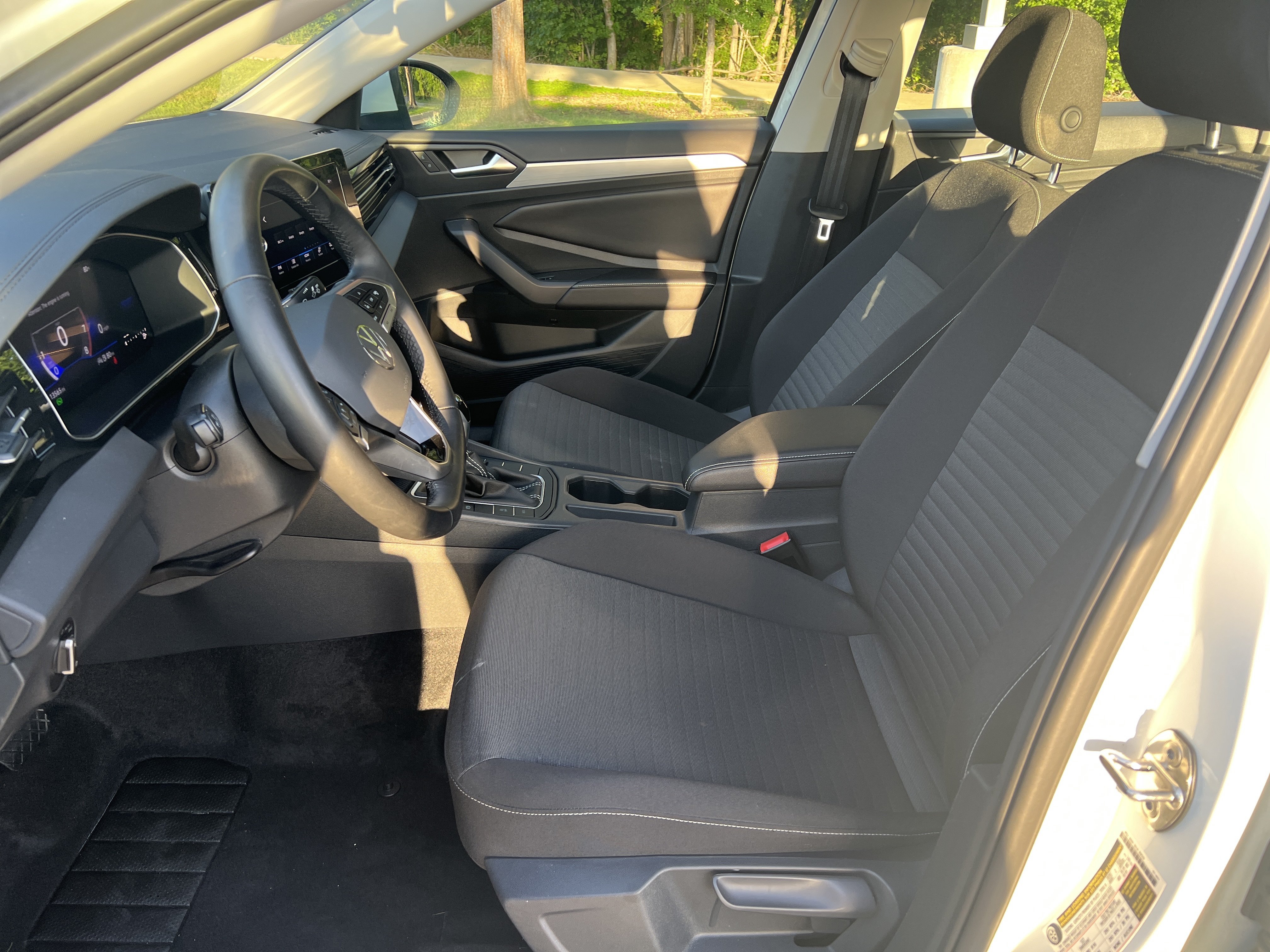 Used 2025 Volkswagen Jetta S FWD image 15