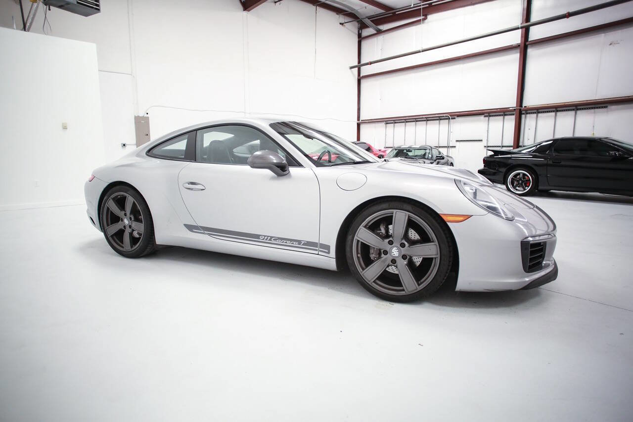 Used 2018 Porsche 911 Carrera T image 12