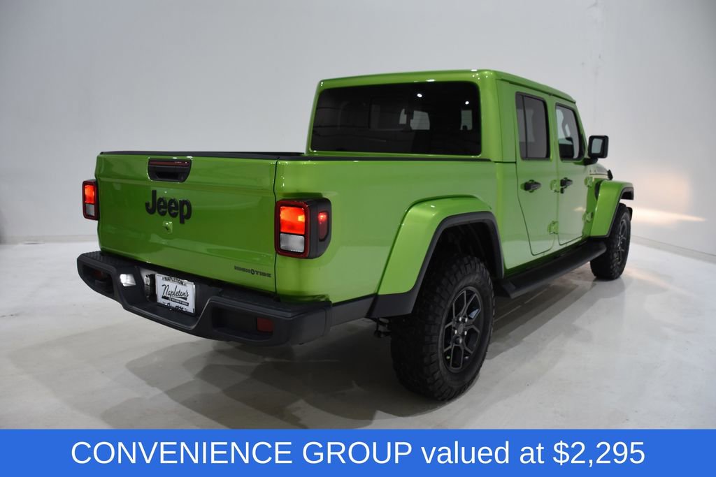 Used 2025 Jeep Gladiator Sport image 4